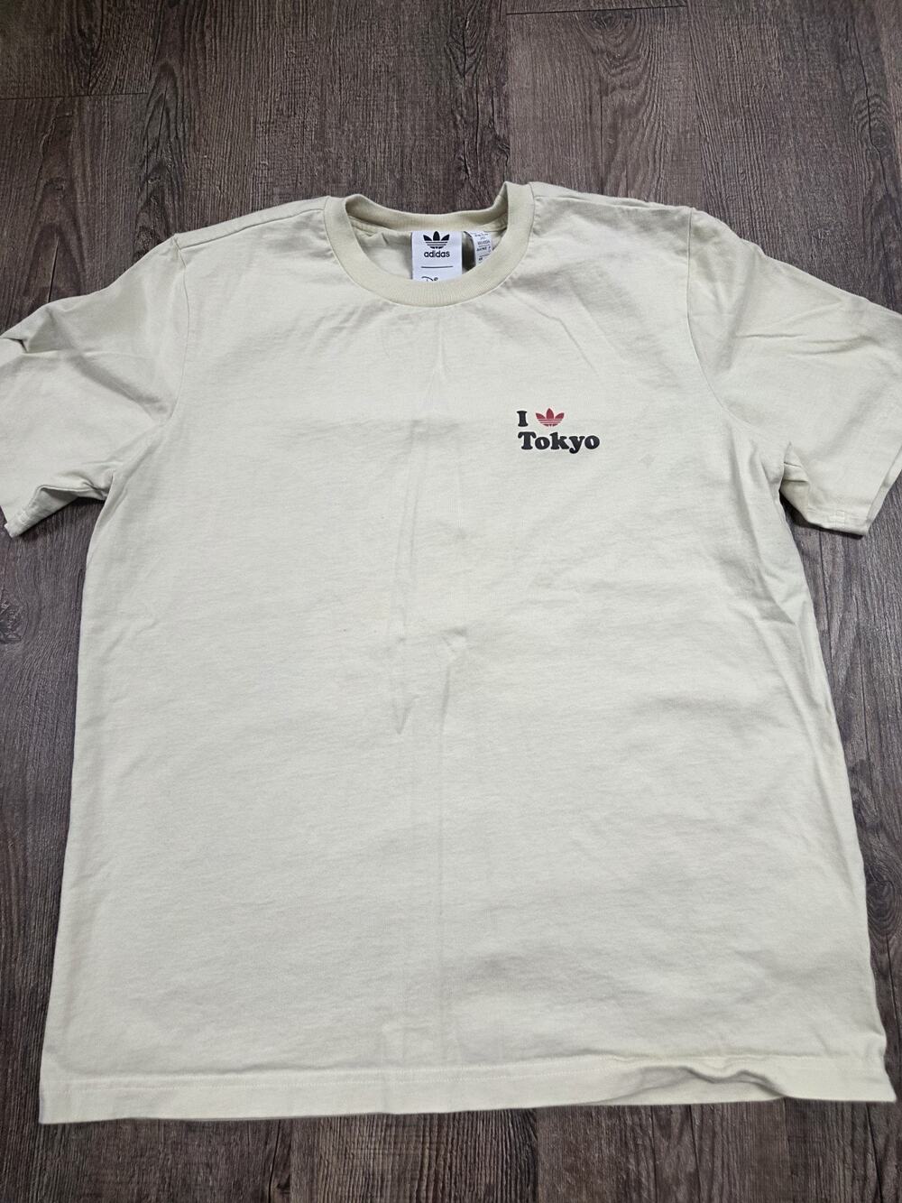Adidas Originals x Disney Mickey Mouse Toyko Japan Cream XL Tshirt